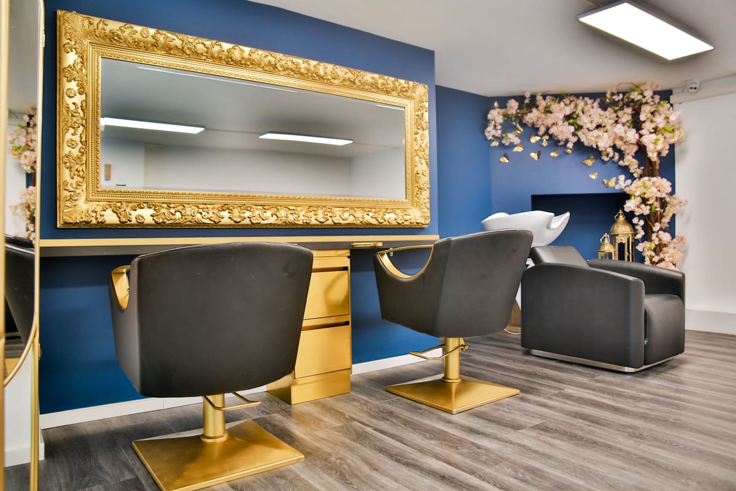Image d'un salon de beauté numero 14
